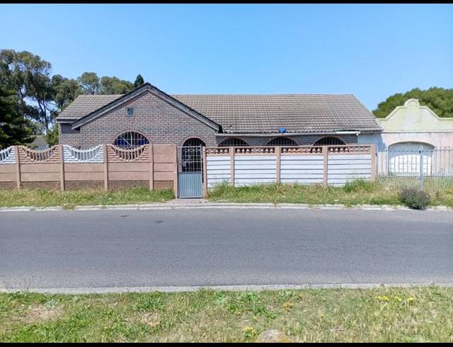 4 BEDROOM HOUSE FOR SALE IN MANDALAY